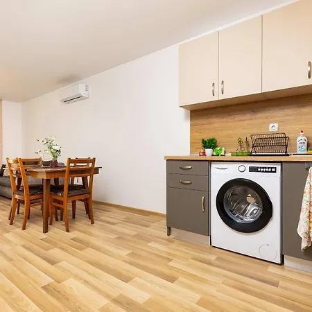 Bright And Modern 1bdr In By Flat Manаger