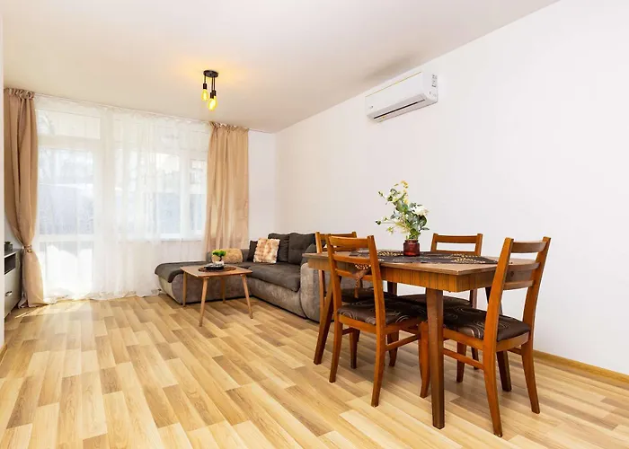 Appartement Bright And Modern 1bdr In By Flat Manаger Plovdiv