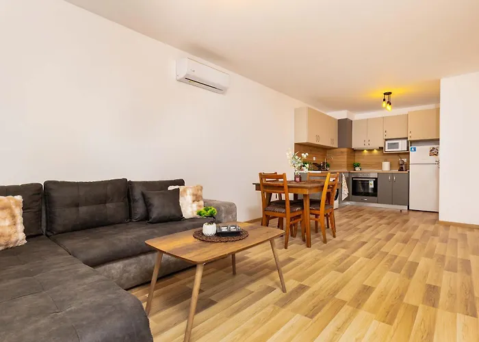 公寓 Bright And Modern 1bdr In By Flat Manаger 普罗夫迪夫